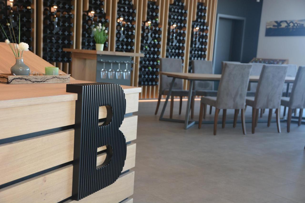 Weingut Bugner Meizelhof Klein-Winternheim エクステリア 写真
